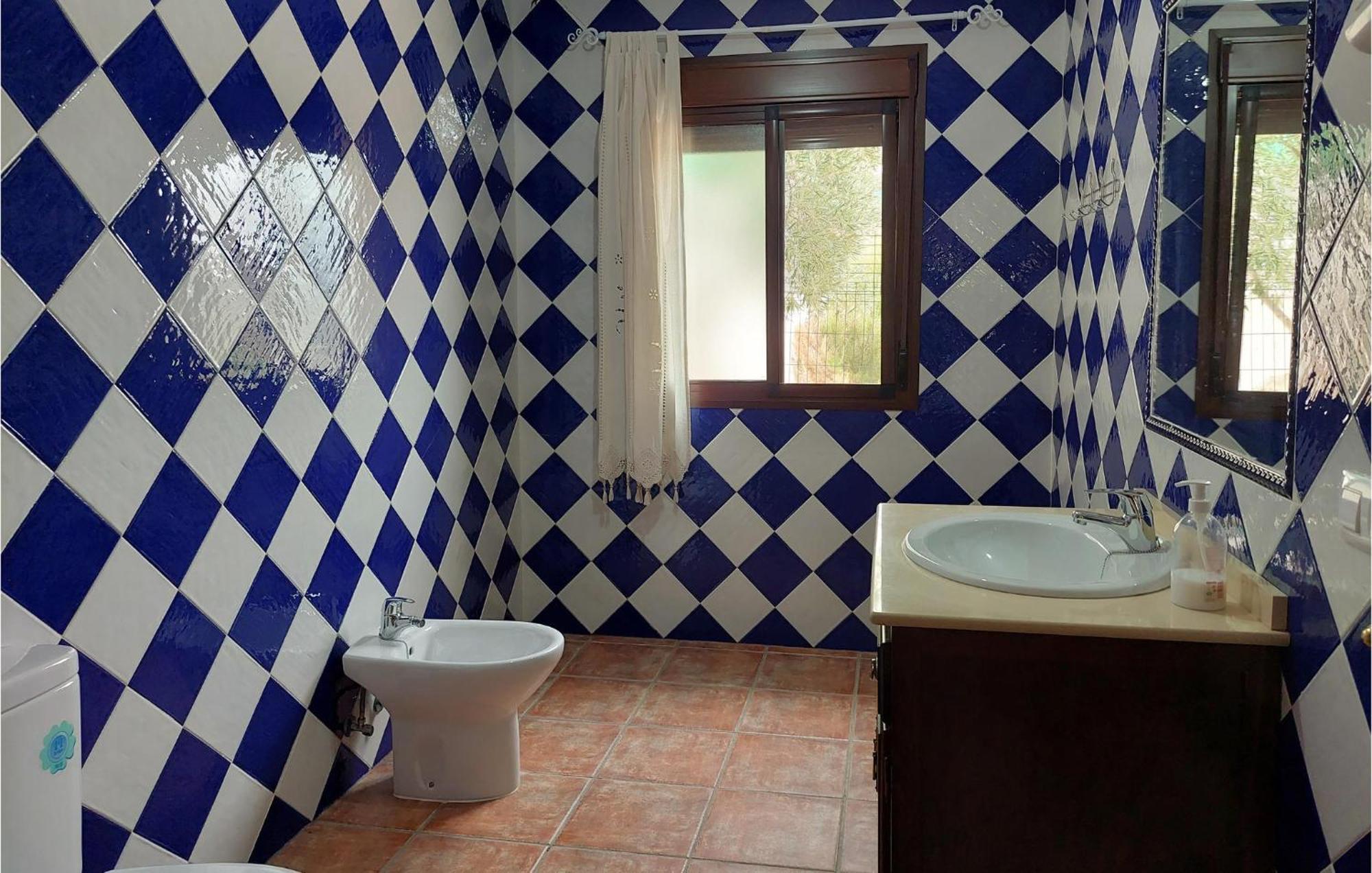 Gorgeous Home In Algodonales With Kitchen Esterno foto